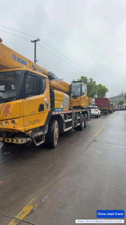 Buy XCMG XC Used Crane / 1